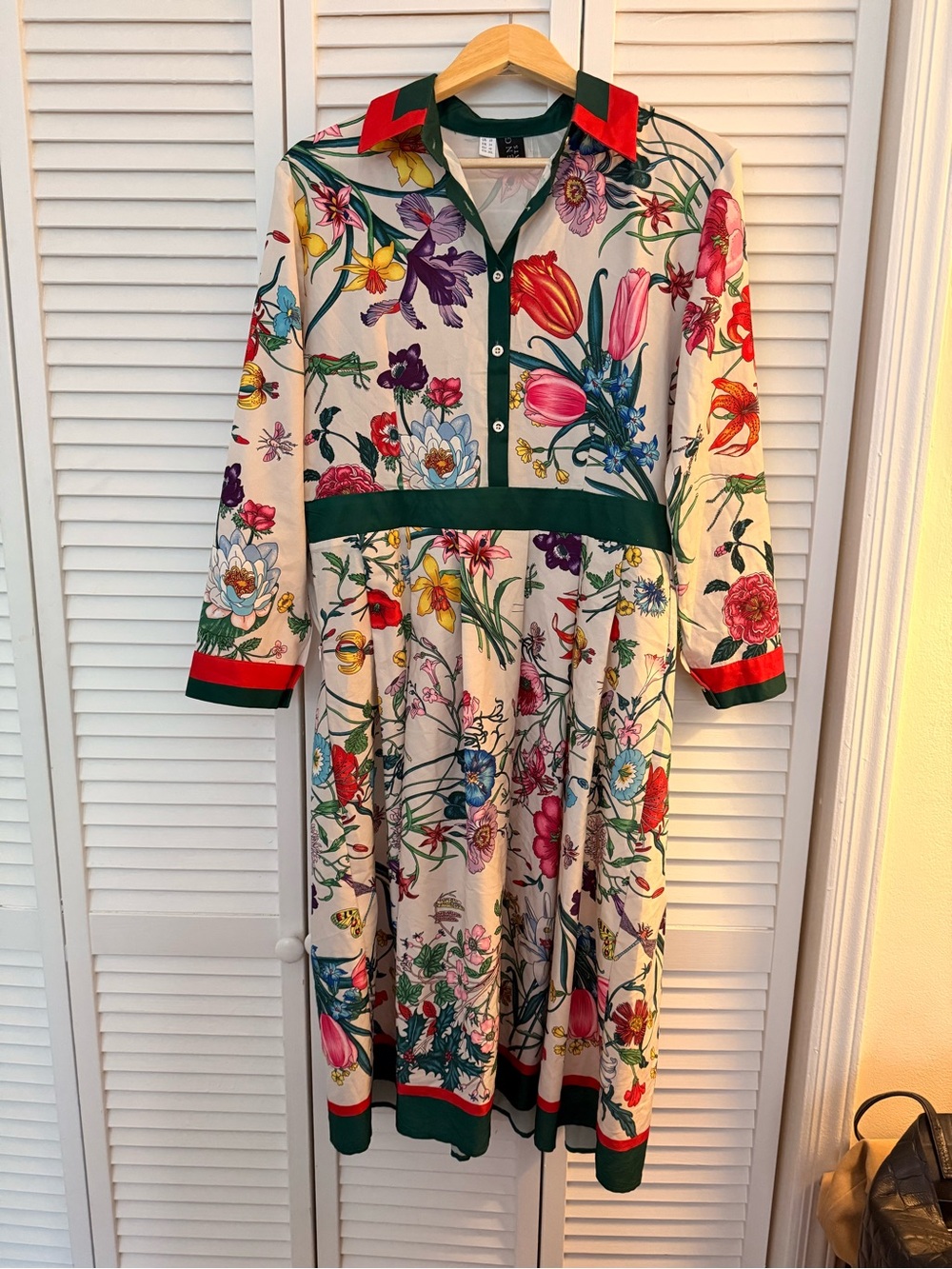 Amazon Floral Button-Front Midi Dress in Cream with Multicolor Blooms